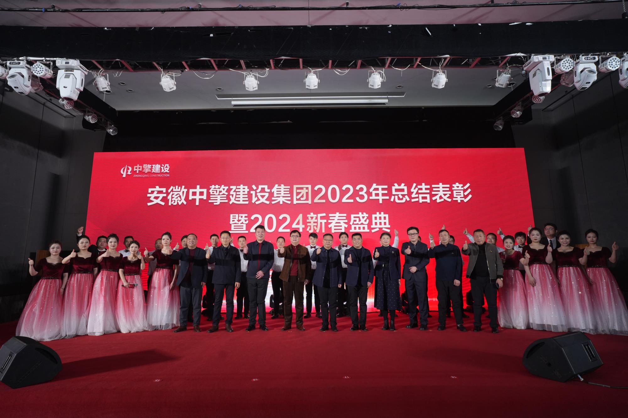 大合唱合影.JPG 大合唱合影.JPG